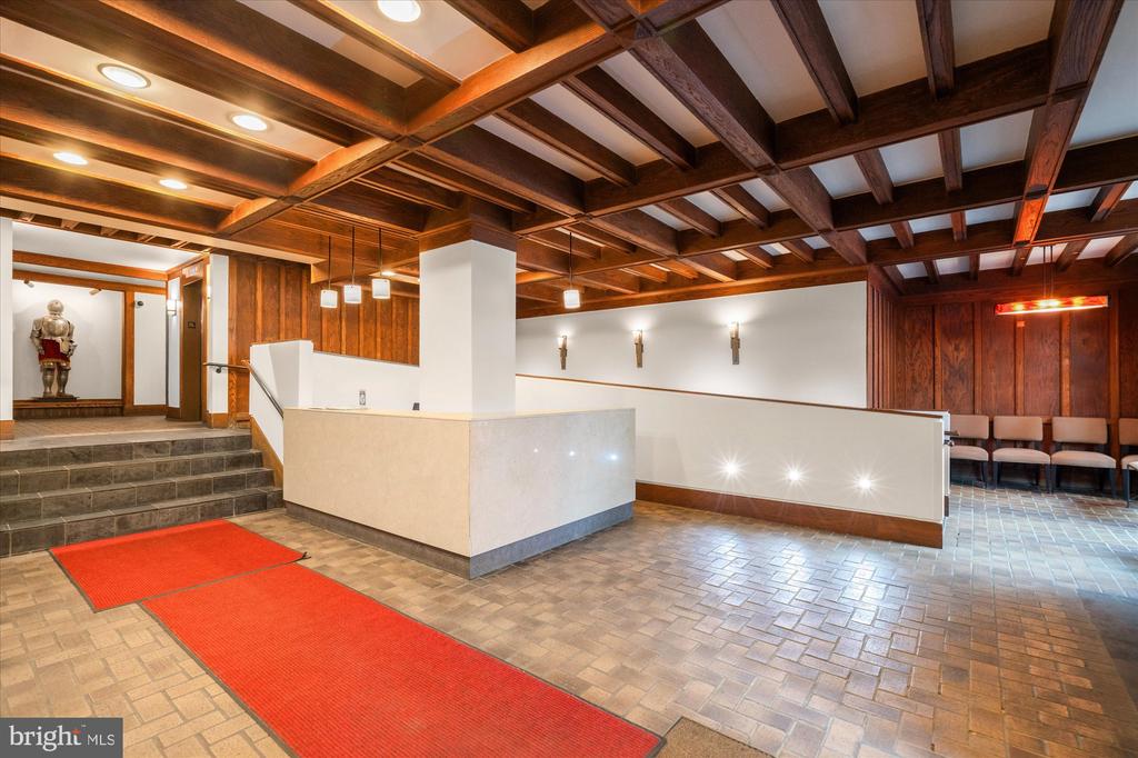1280 21ST STREET NW Unit: 409