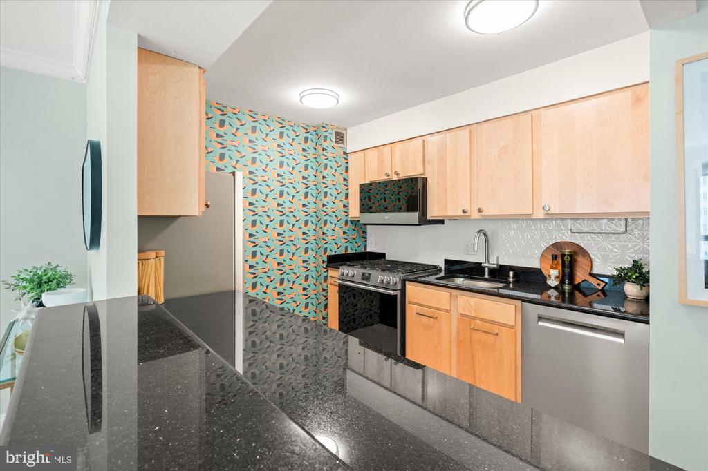 1280 21ST STREET NW Unit: 409
