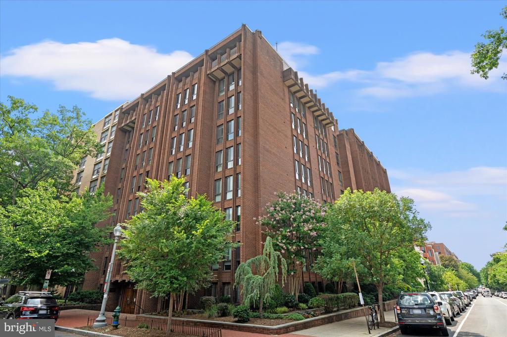 1280 21ST STREET NW Unit: 409