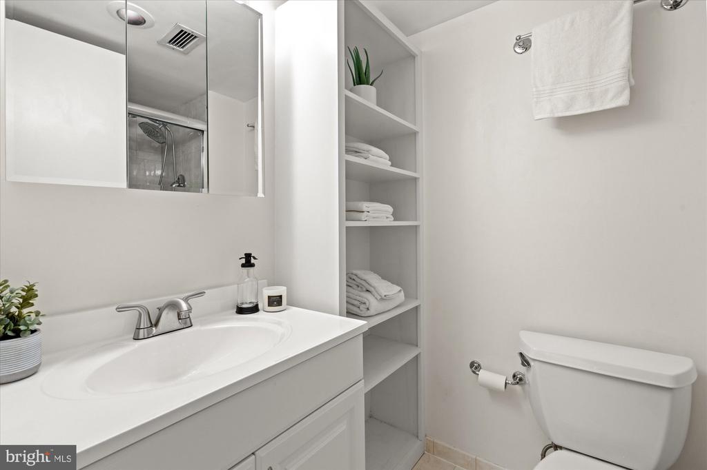 1280 21ST STREET NW Unit: 409