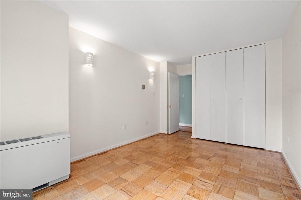 1280 21ST STREET NW Unit: 409