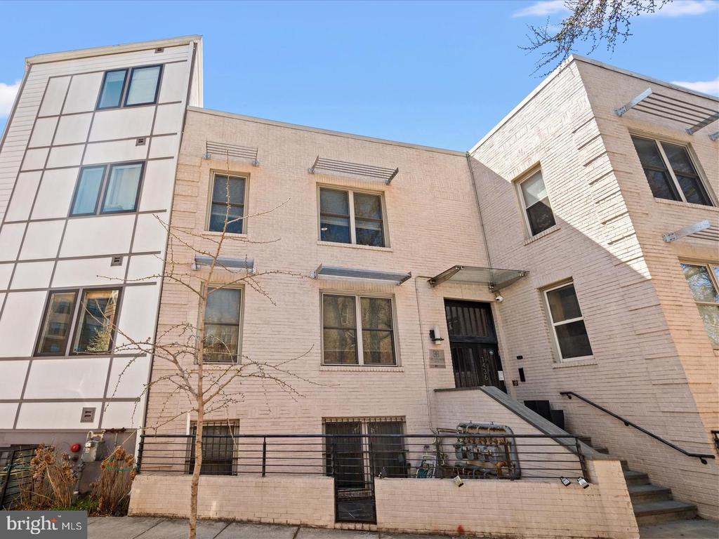 1436 OGDEN STREET NW Unit: 3
