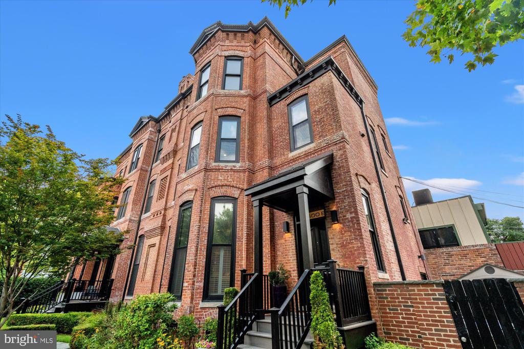 1600 13TH STREET NW Unit: B