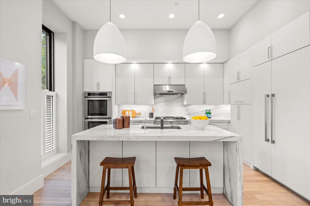 1600 13TH STREET NW Unit: B