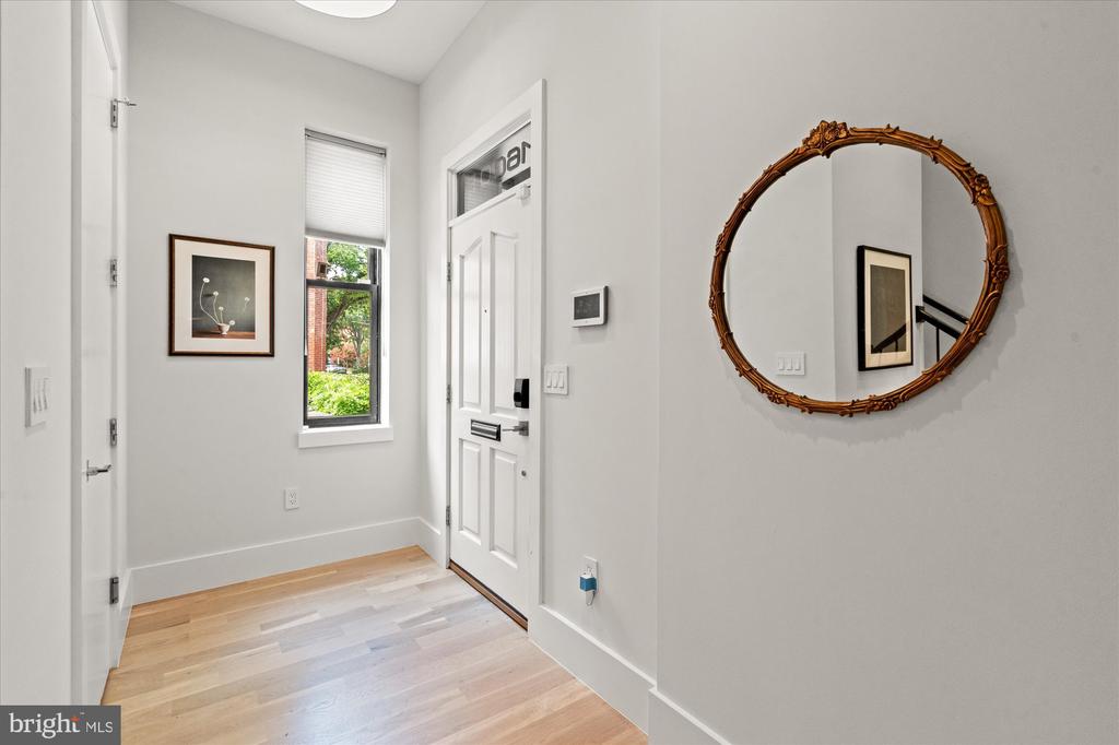 1600 13TH STREET NW Unit: B