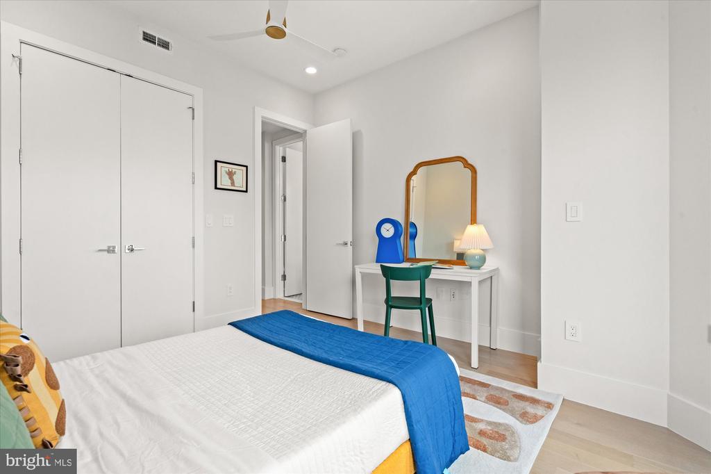 1600 13TH STREET NW Unit: B