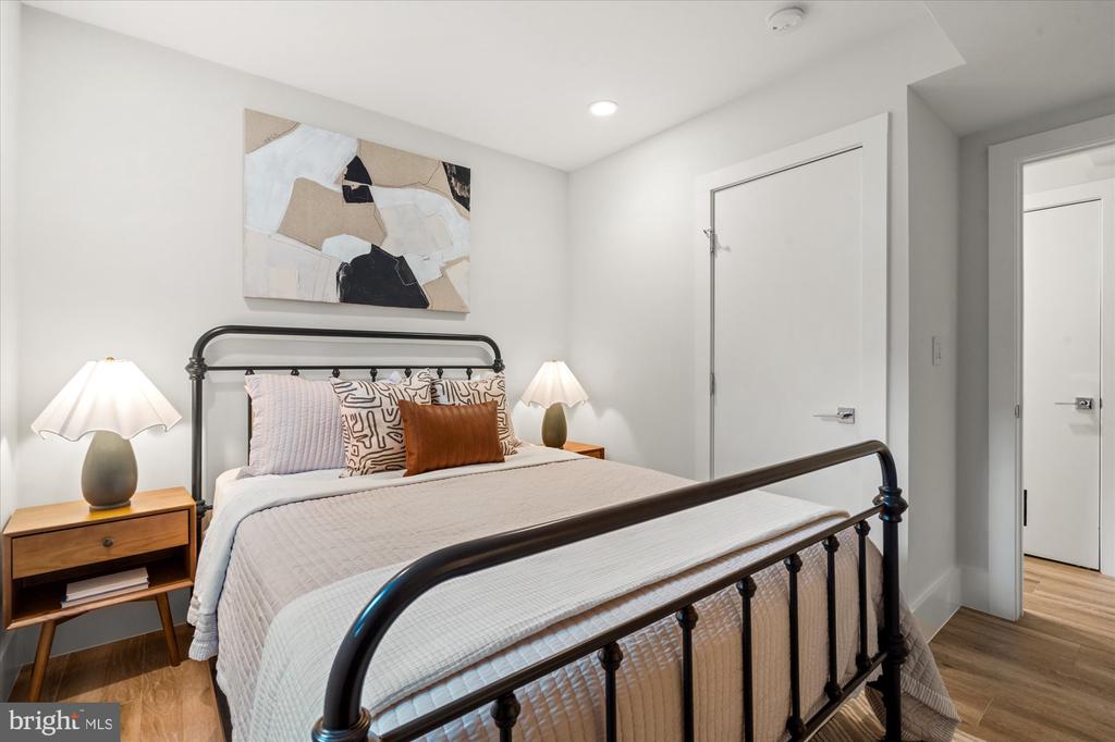 1600 13TH STREET NW Unit: B