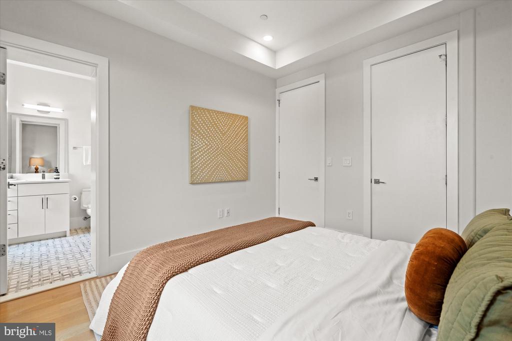 1600 13TH STREET NW Unit: B