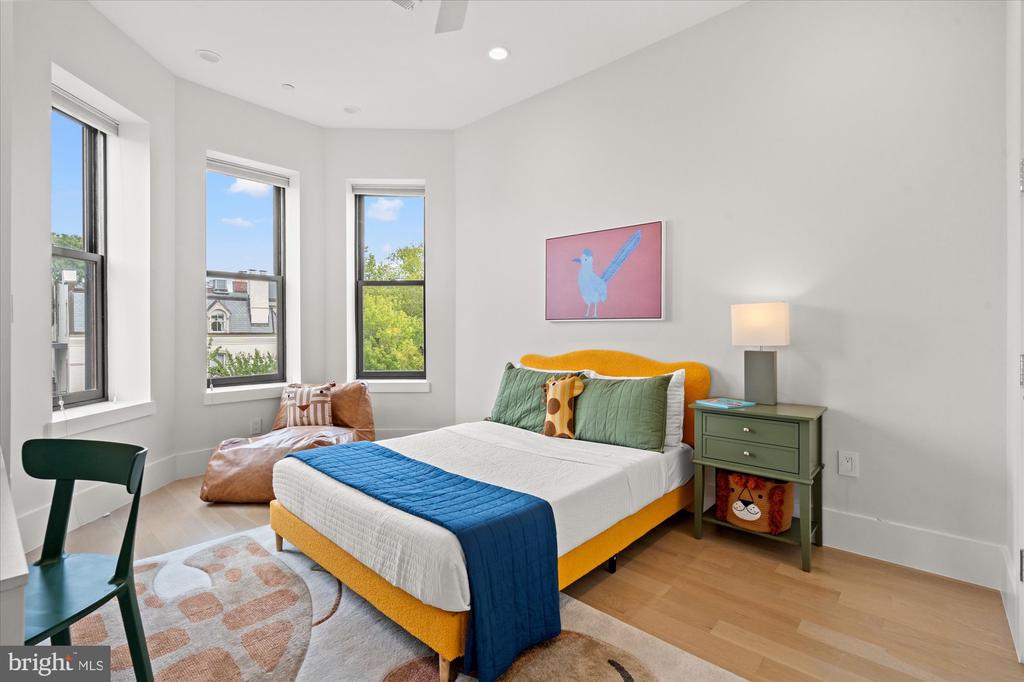 1600 13TH STREET NW Unit: B