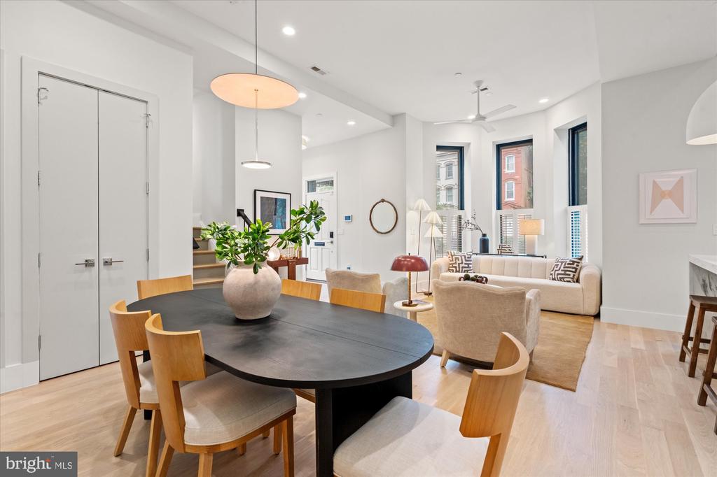 1600 13TH STREET NW Unit: B