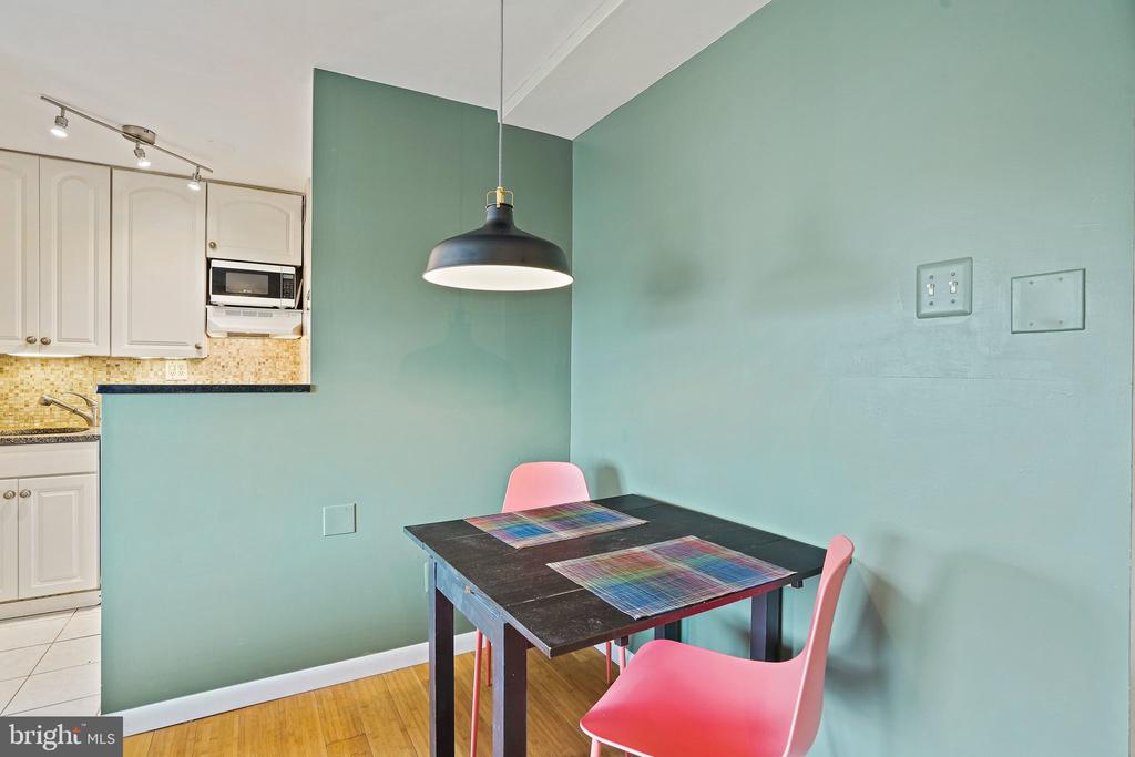 1801 CLYDESDALE PLACE NW Unit: 704