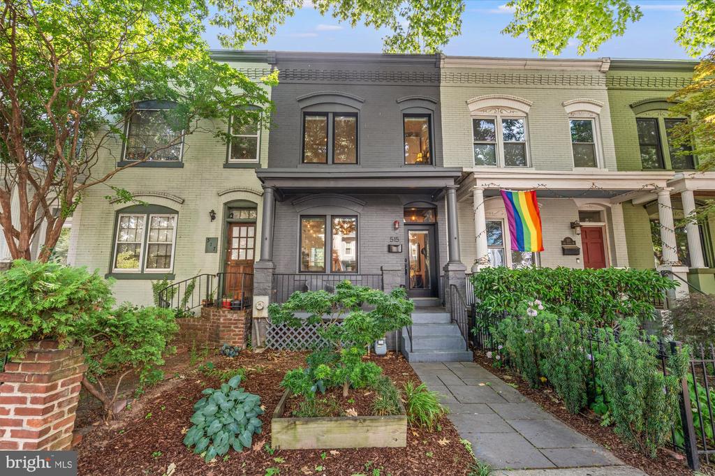 515 14TH SE