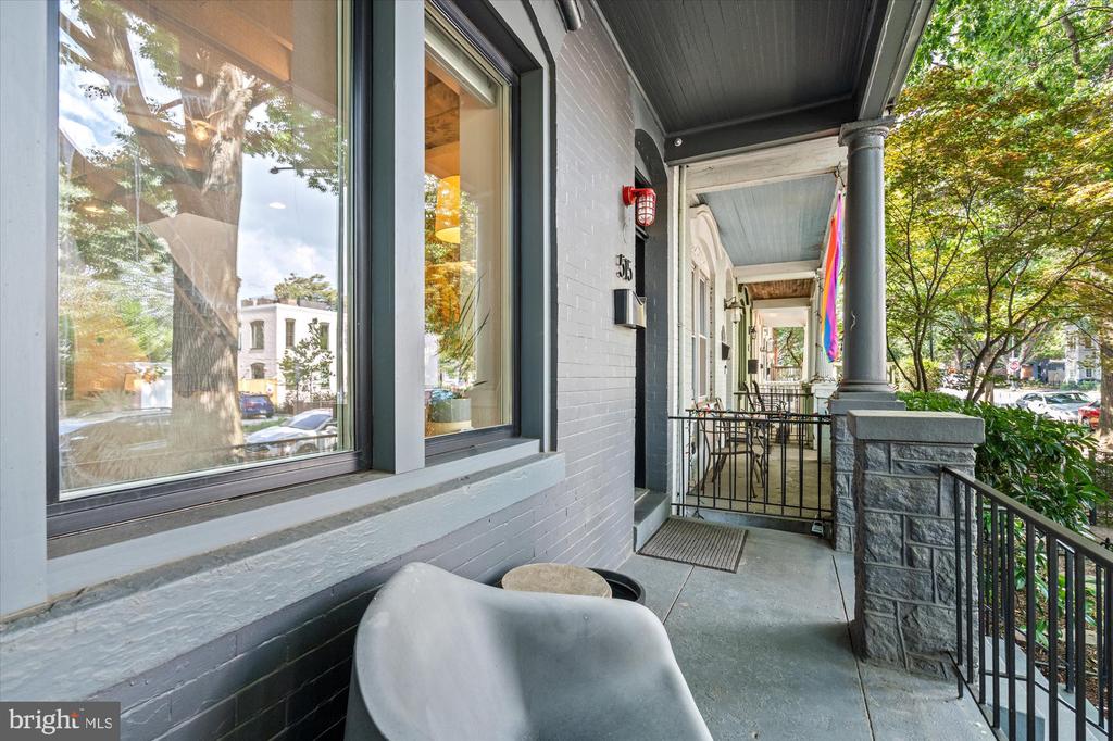 515 14TH SE