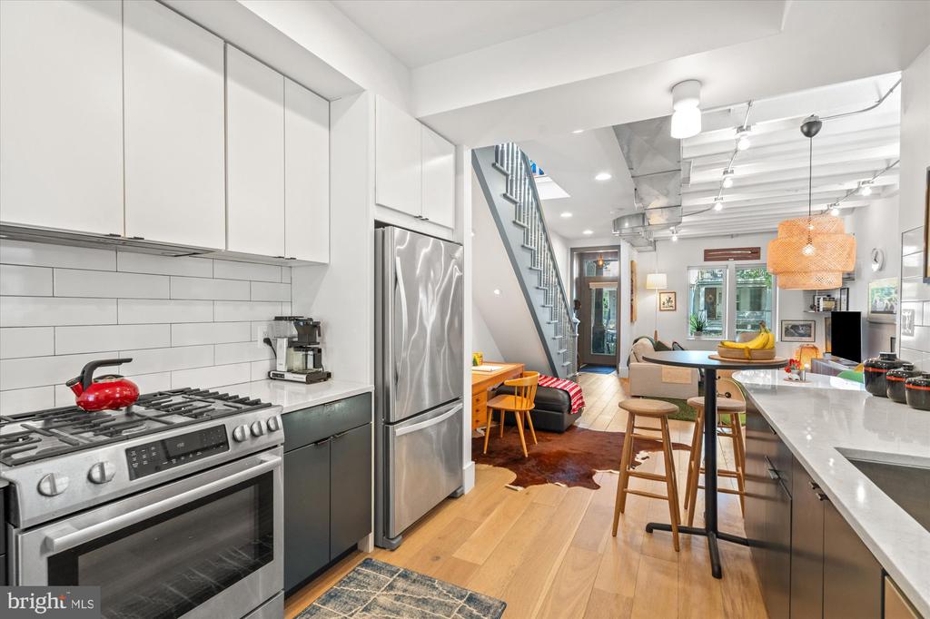 515 14TH SE