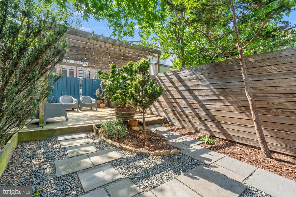 515 14TH SE