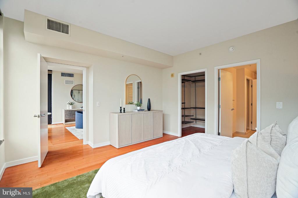 437 NEW YORK AVENUE NW Unit: 802