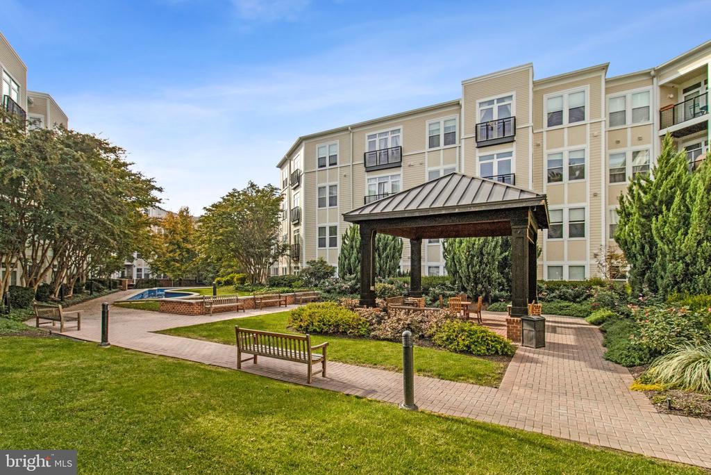 1391 PENNSYLVANIA AVENUE SE Unit: 446