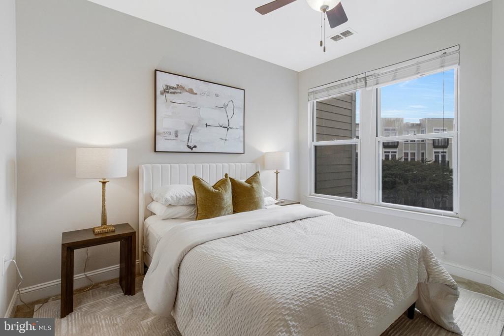 1391 PENNSYLVANIA AVENUE SE Unit: 446