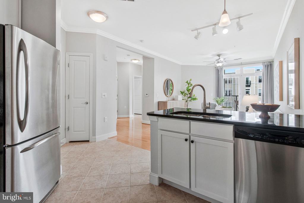 1391 PENNSYLVANIA AVENUE SE Unit: 446
