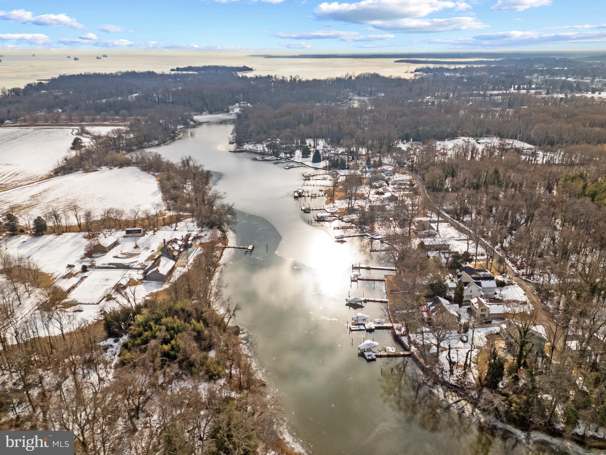 1701 RIVER ROAD