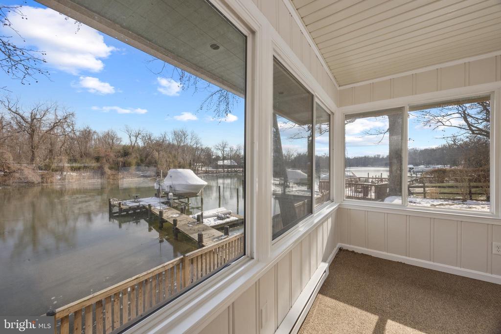 1701 RIVER ROAD