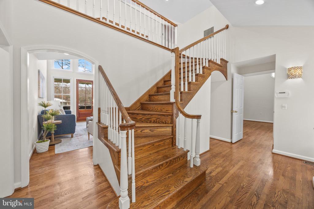 1701 RIVER ROAD