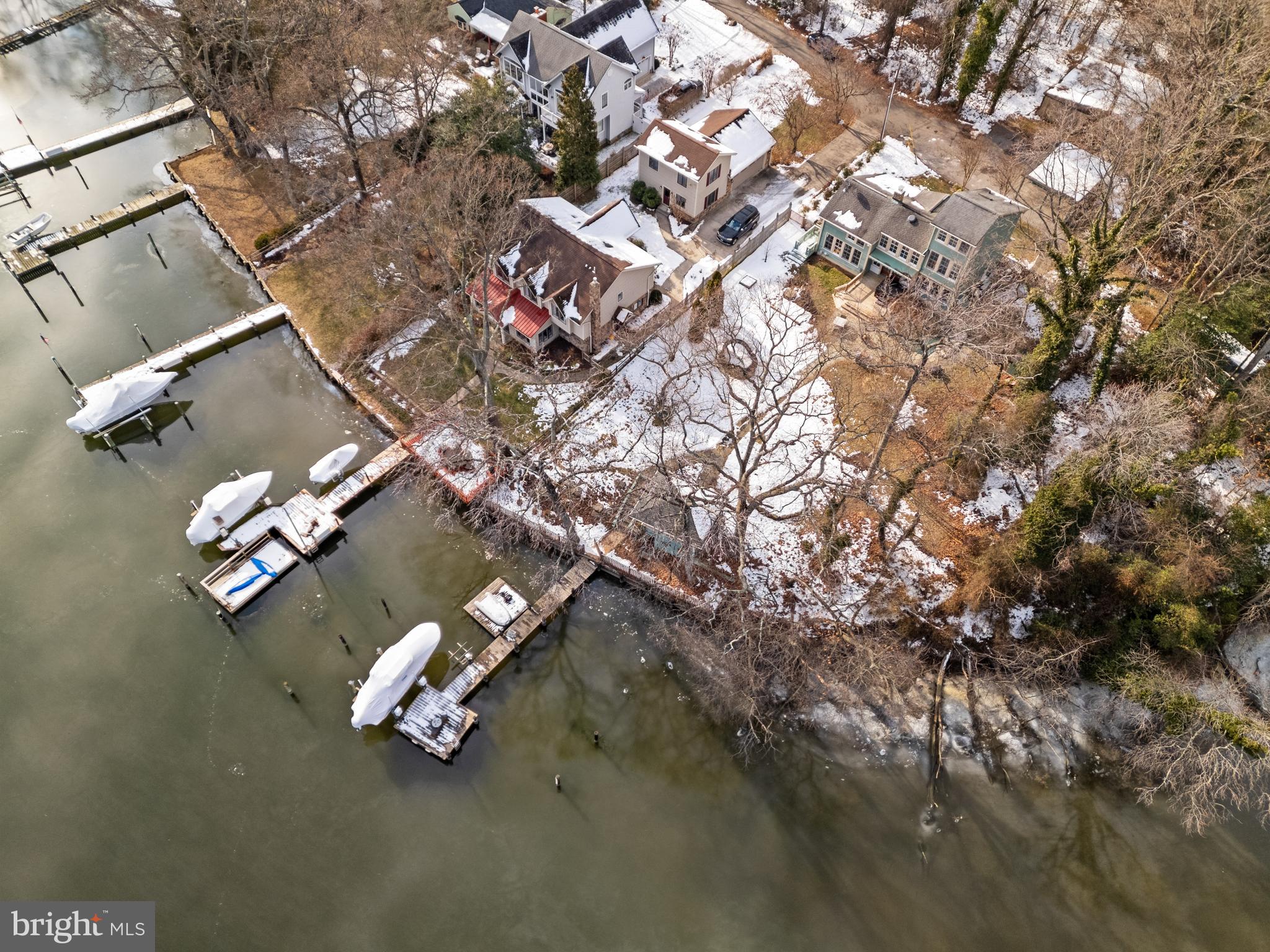 1701 RIVER ROAD