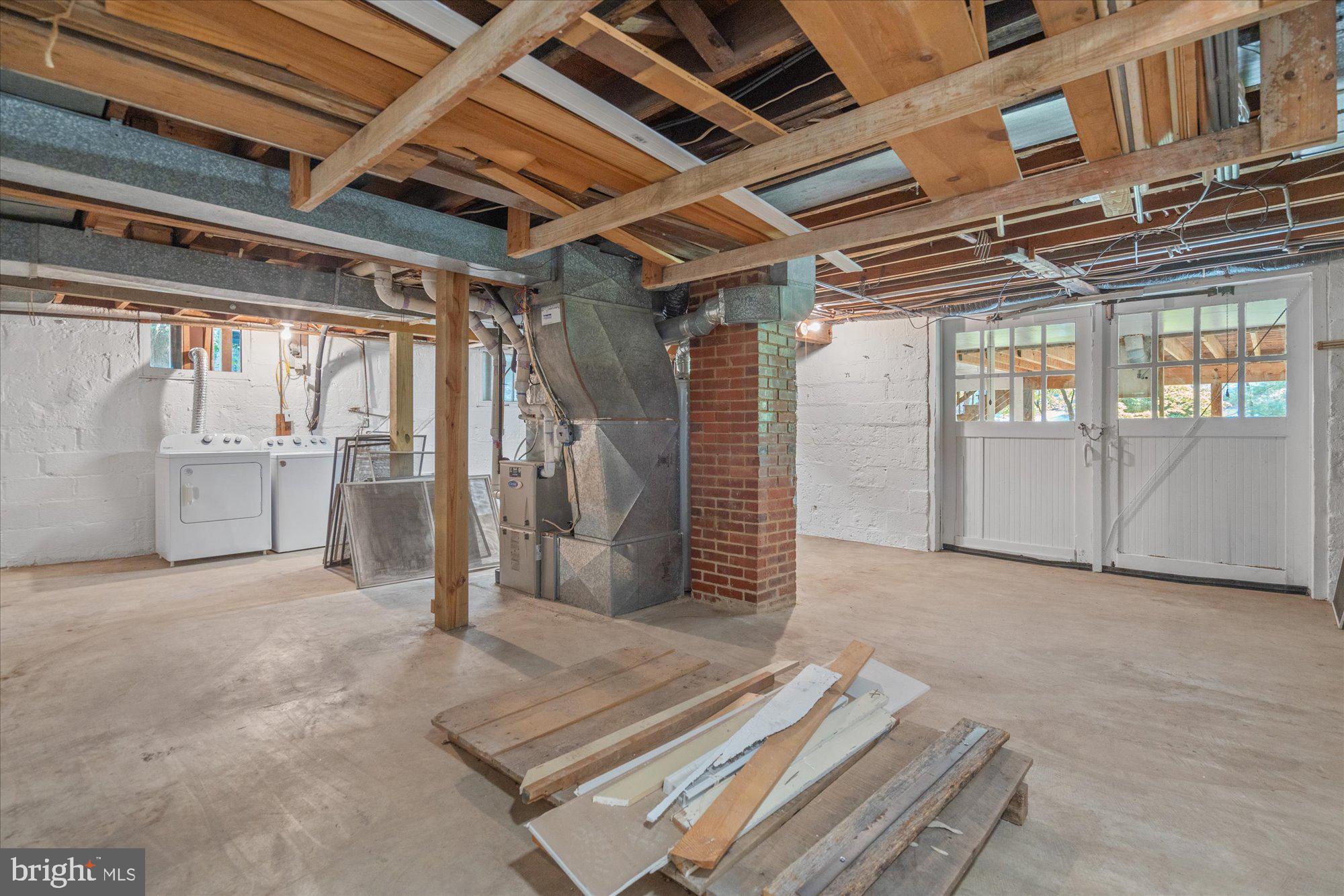 108 S ADAMS STREET