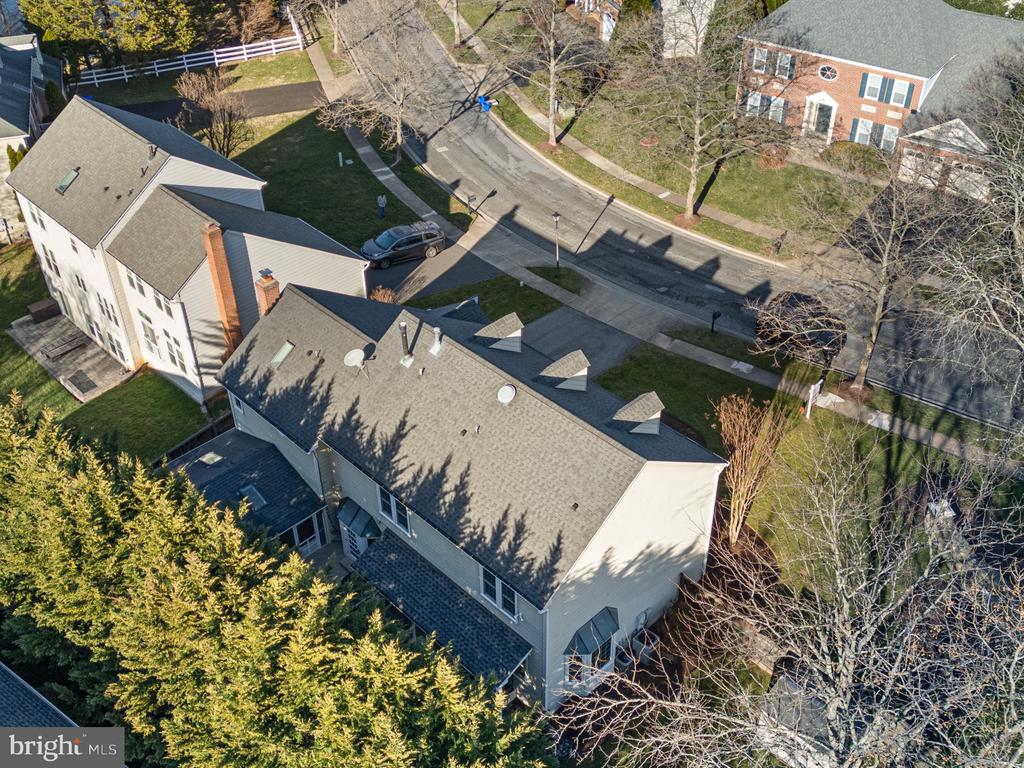 13900 NATIA MANOR