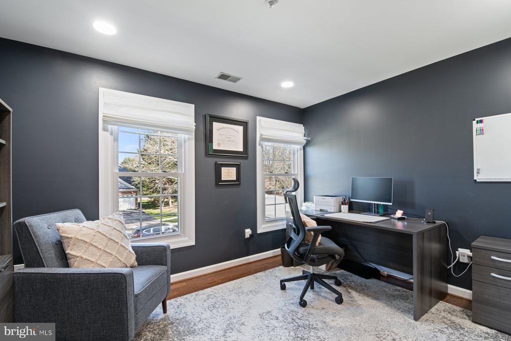 13900 NATIA MANOR