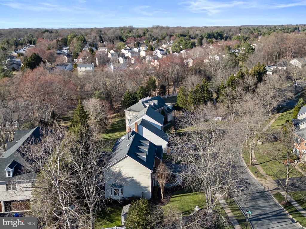 13900 NATIA MANOR