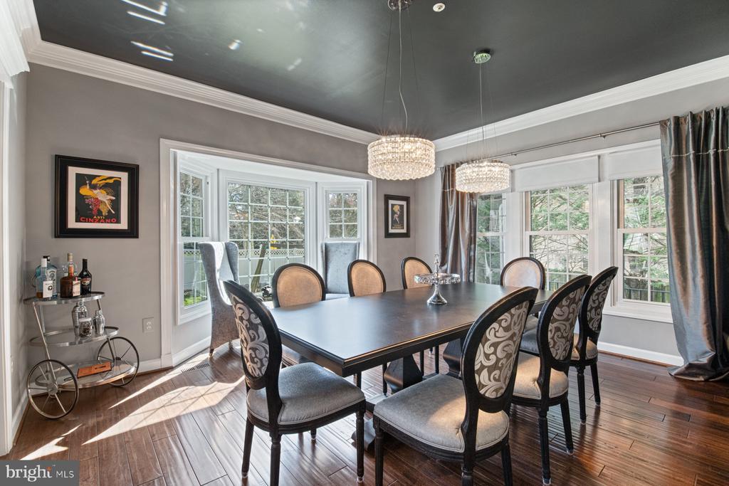 13900 NATIA MANOR