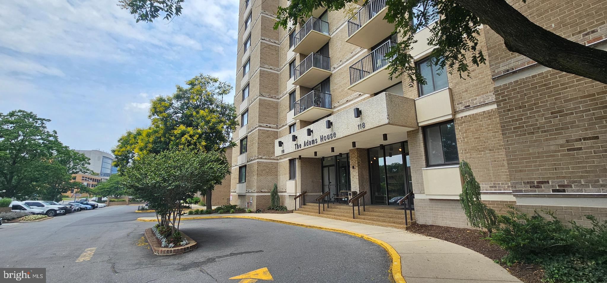 104 MONROE STREET 201