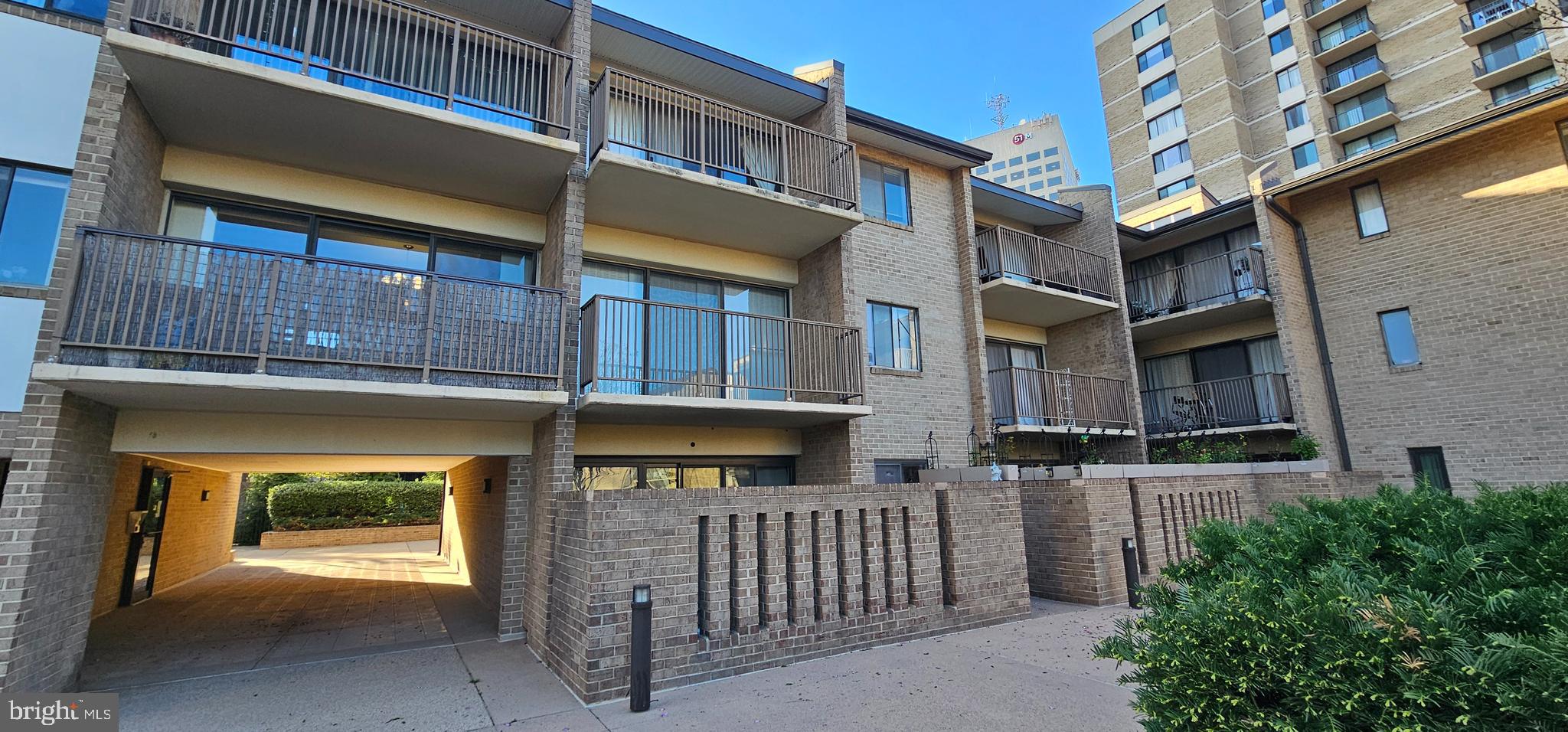 104 MONROE STREET 201