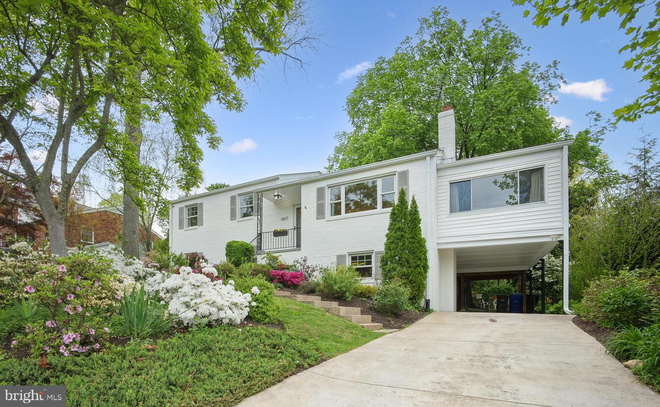 3807 N DITTMAR ROAD