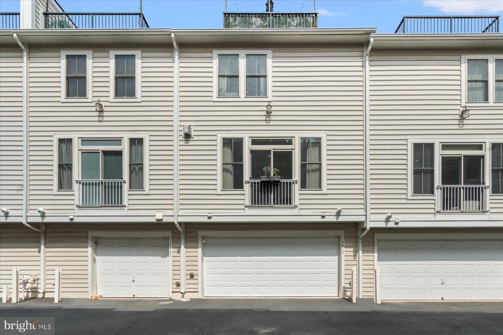 3423 S KEMPER ROAD