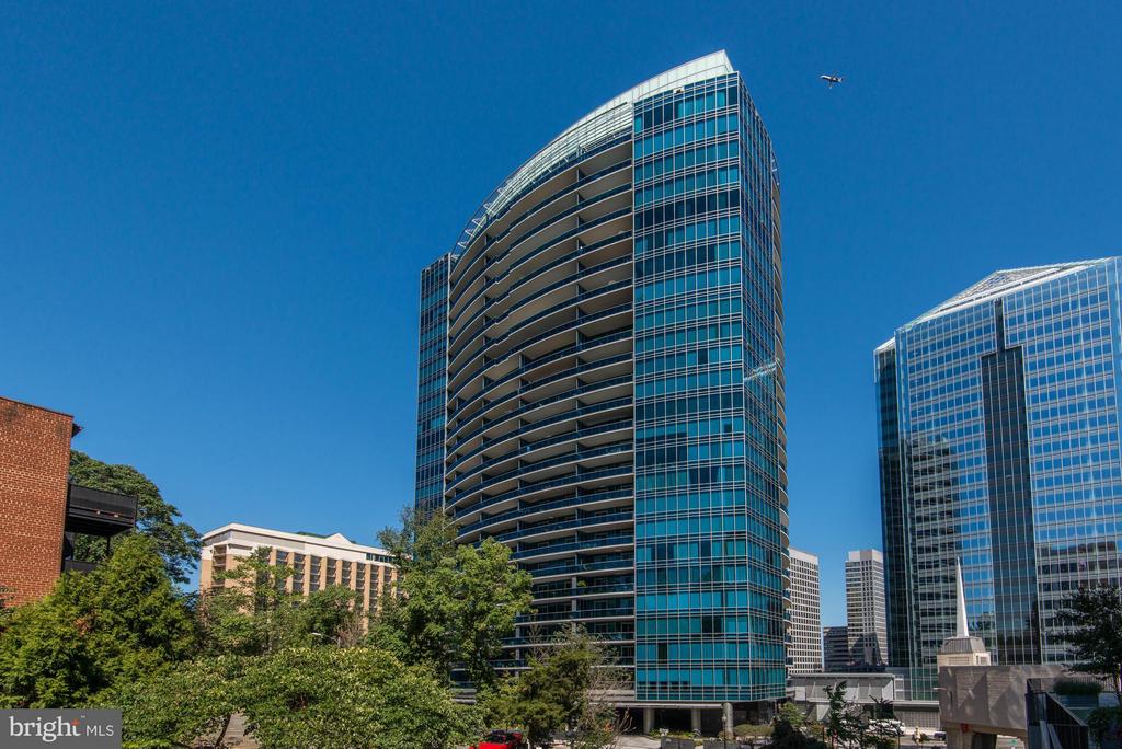 1881 N NASH STREET 302