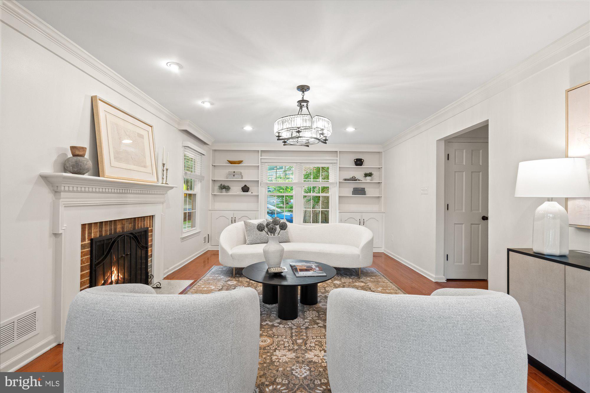2232 MILITARY ROAD