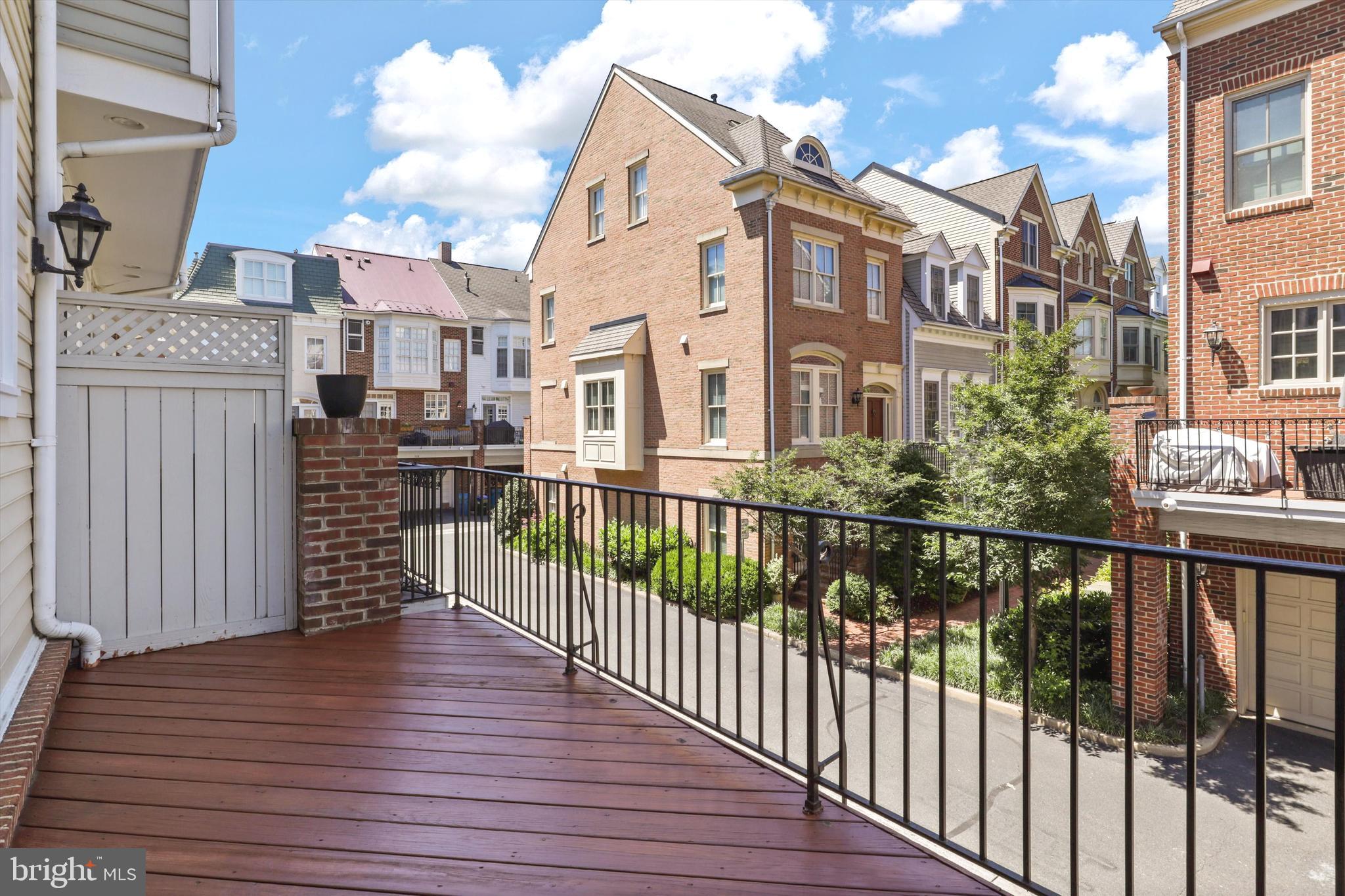 31 ALEXANDER STREET