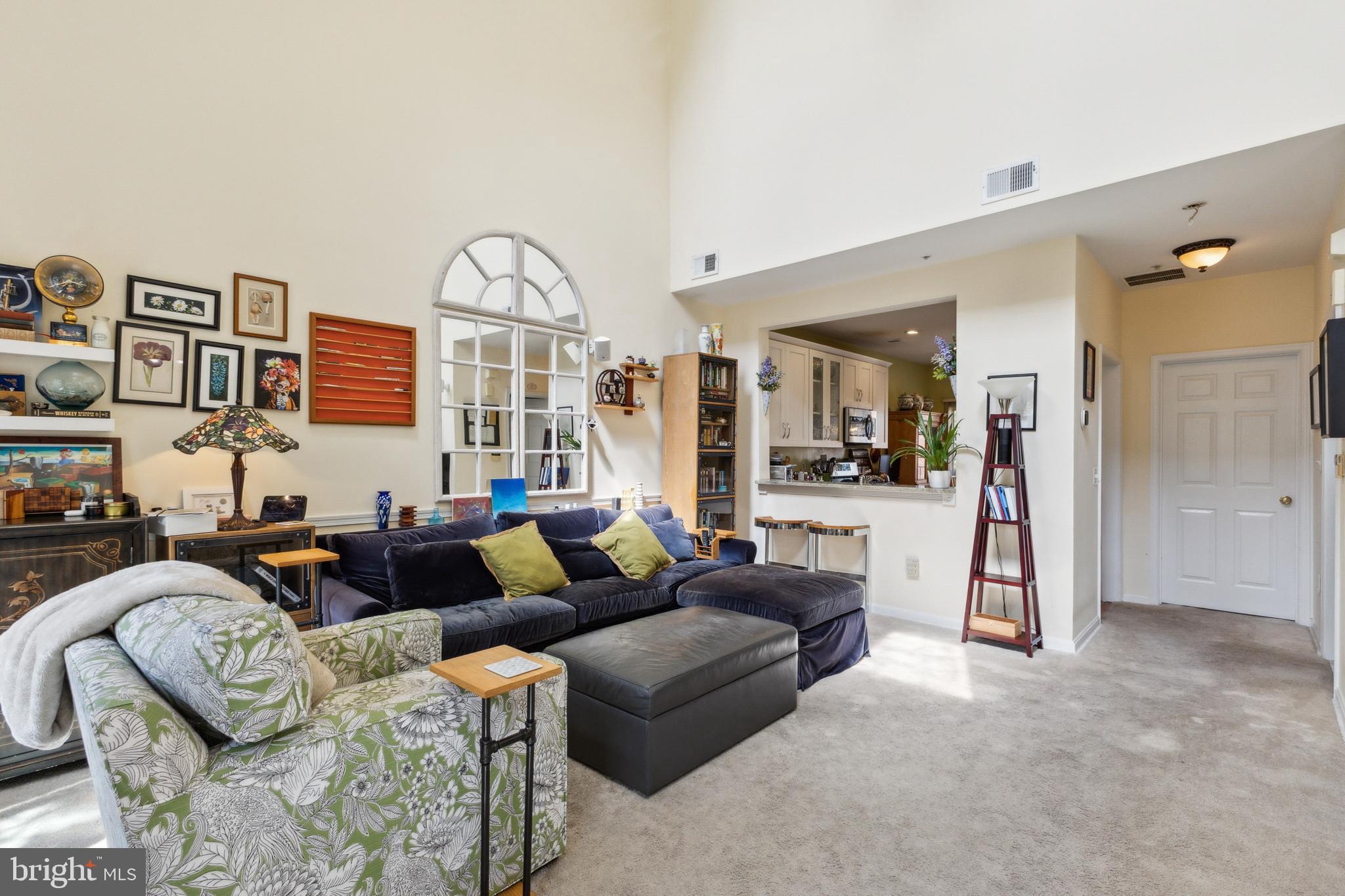 1605 HUNTING CREEK DRIVE B