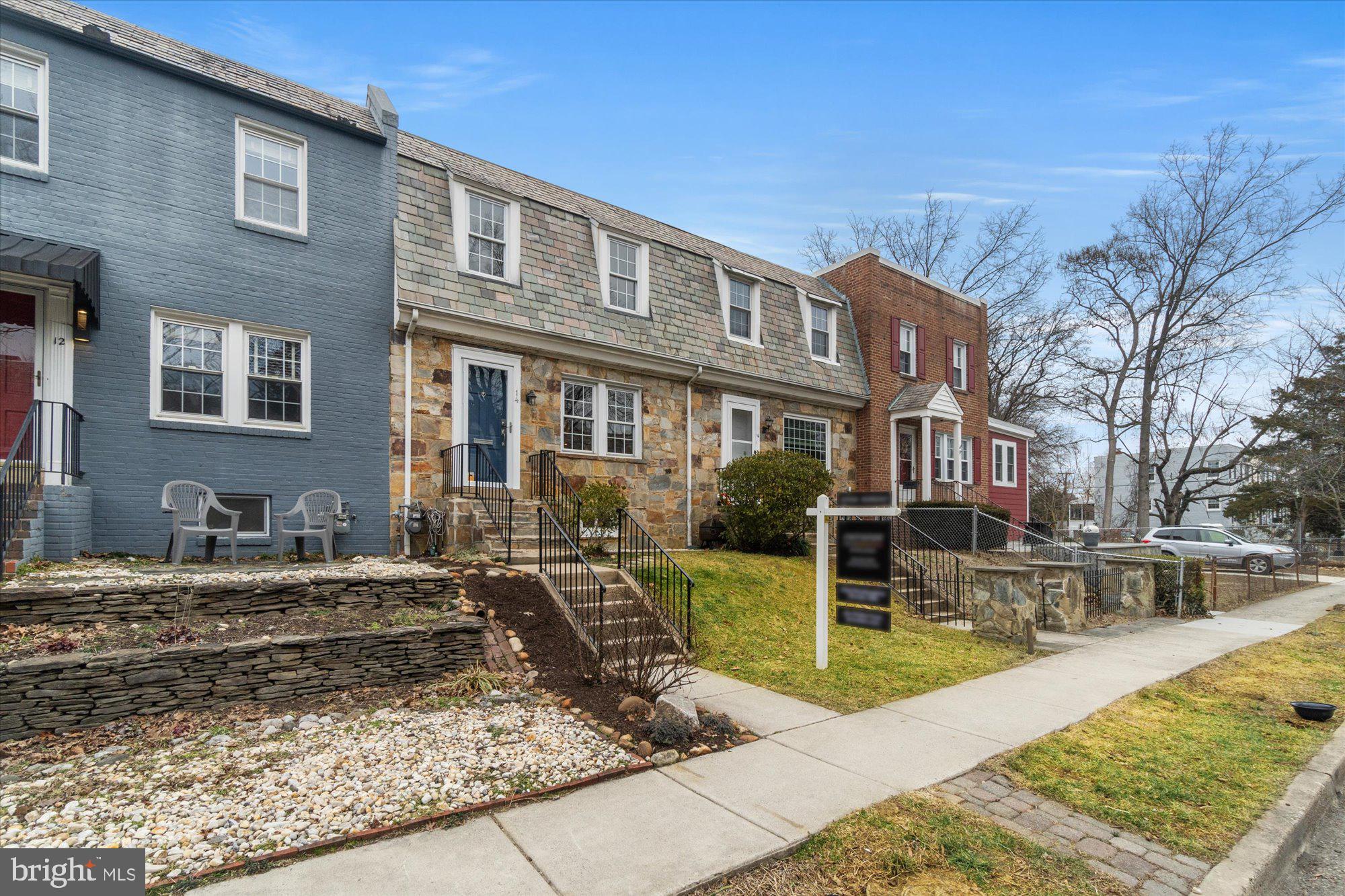 14 E LINDEN STREET