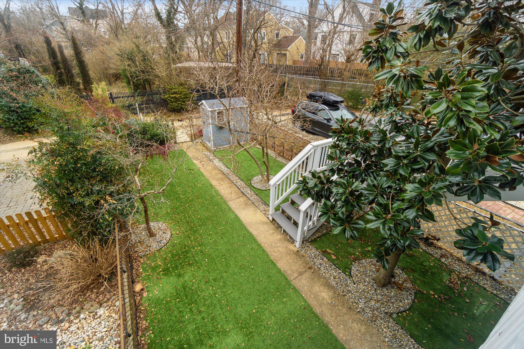 14 E LINDEN STREET