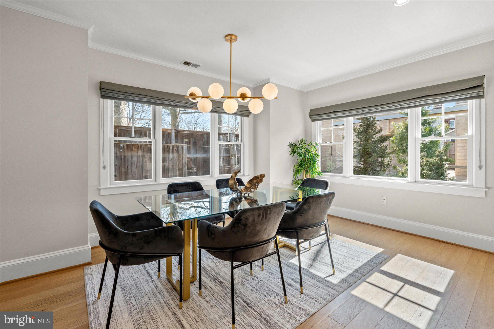 9 E DEL RAY AVENUE