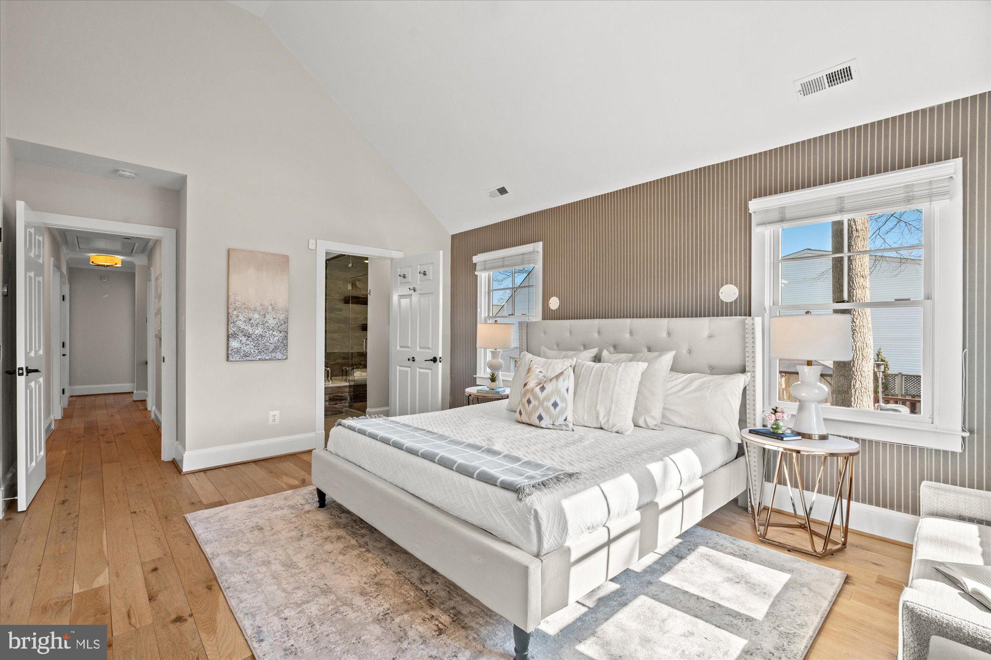 9 E DEL RAY AVENUE