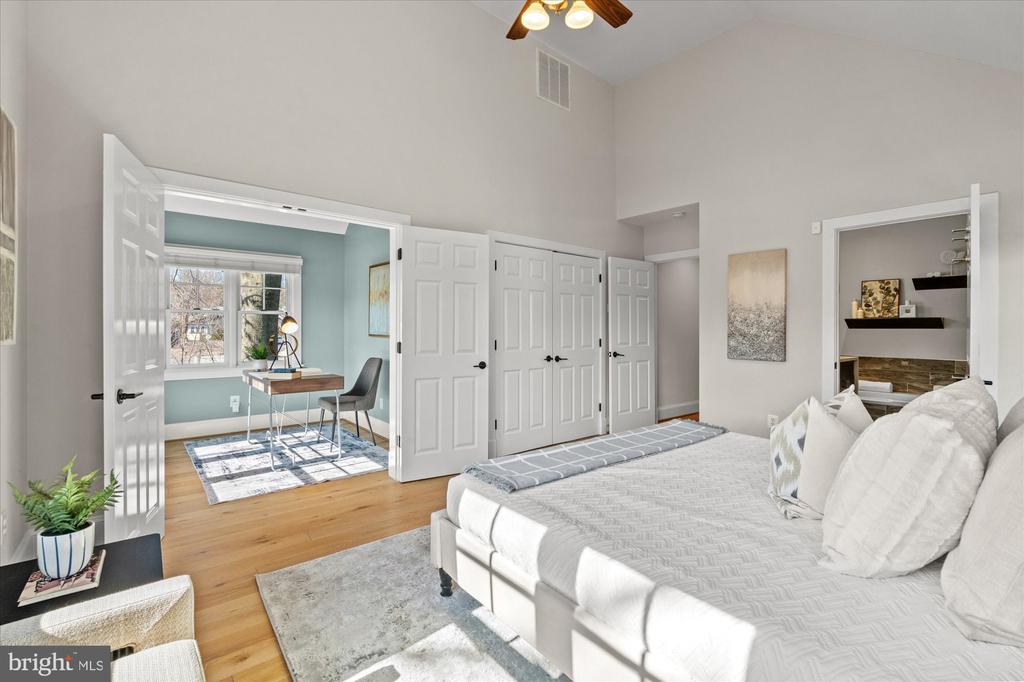 9 E DEL RAY AVENUE