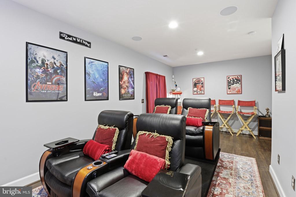 529 TRIADELPHIA WAY