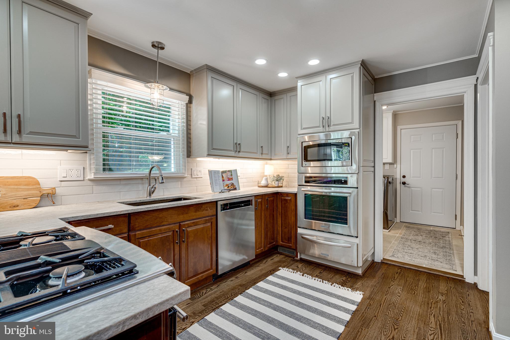 6094 ARRINGTON DRIVE