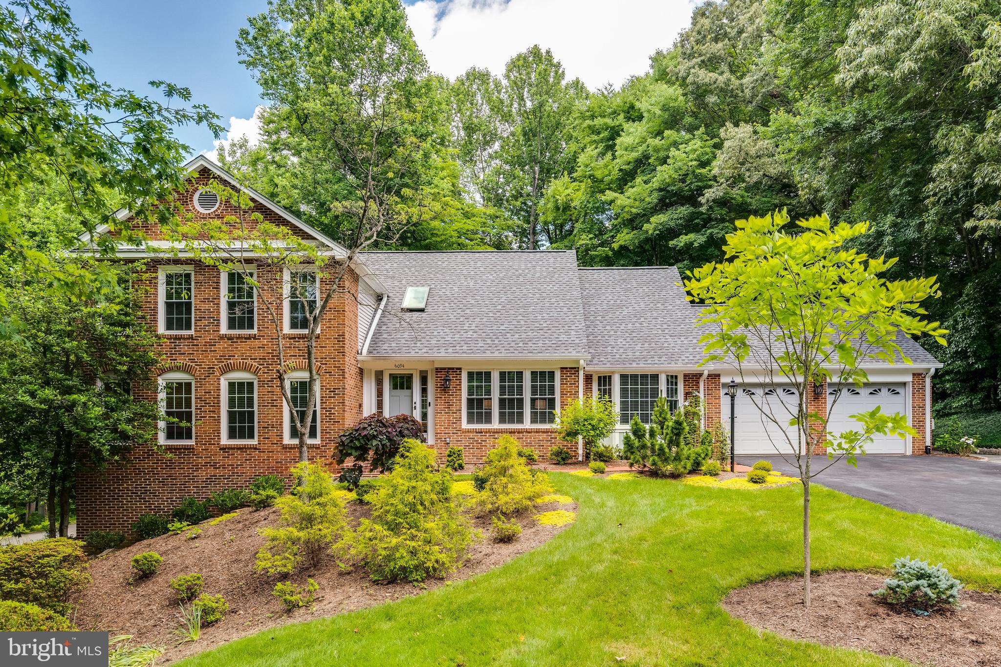 6094 ARRINGTON DRIVE