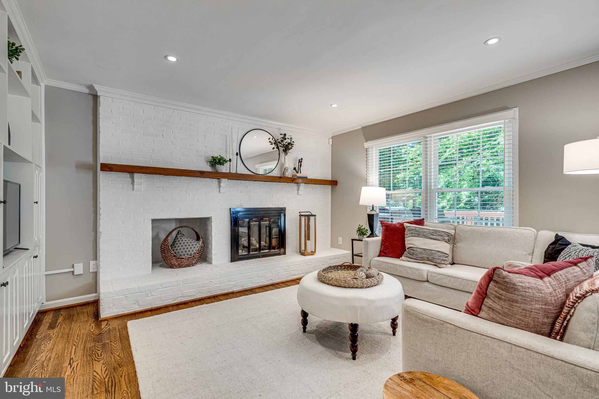 6094 ARRINGTON DRIVE