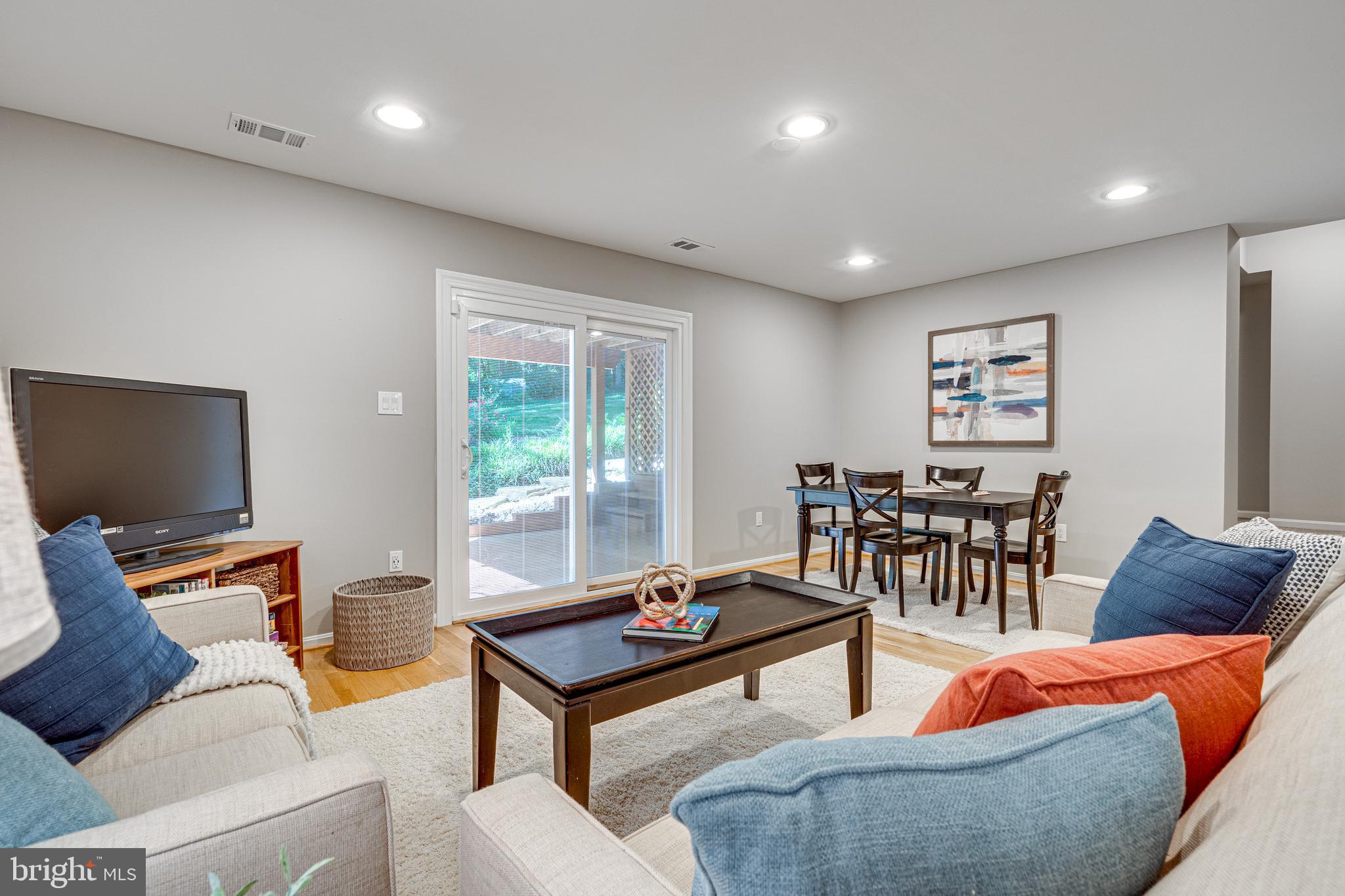 6094 ARRINGTON DRIVE